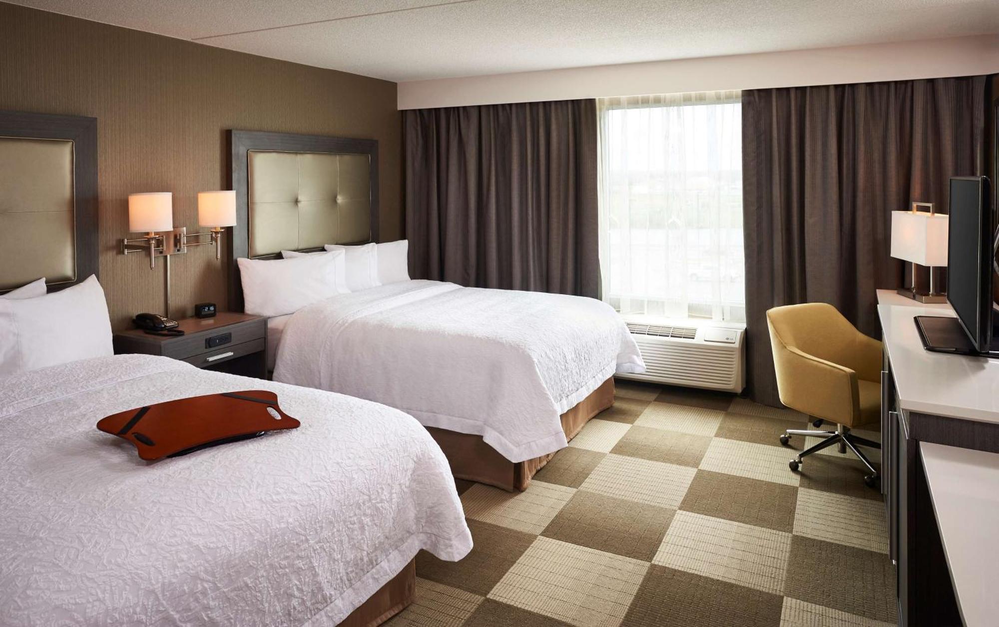 Hampton Inn By Hilton Timmins Bagian luar foto