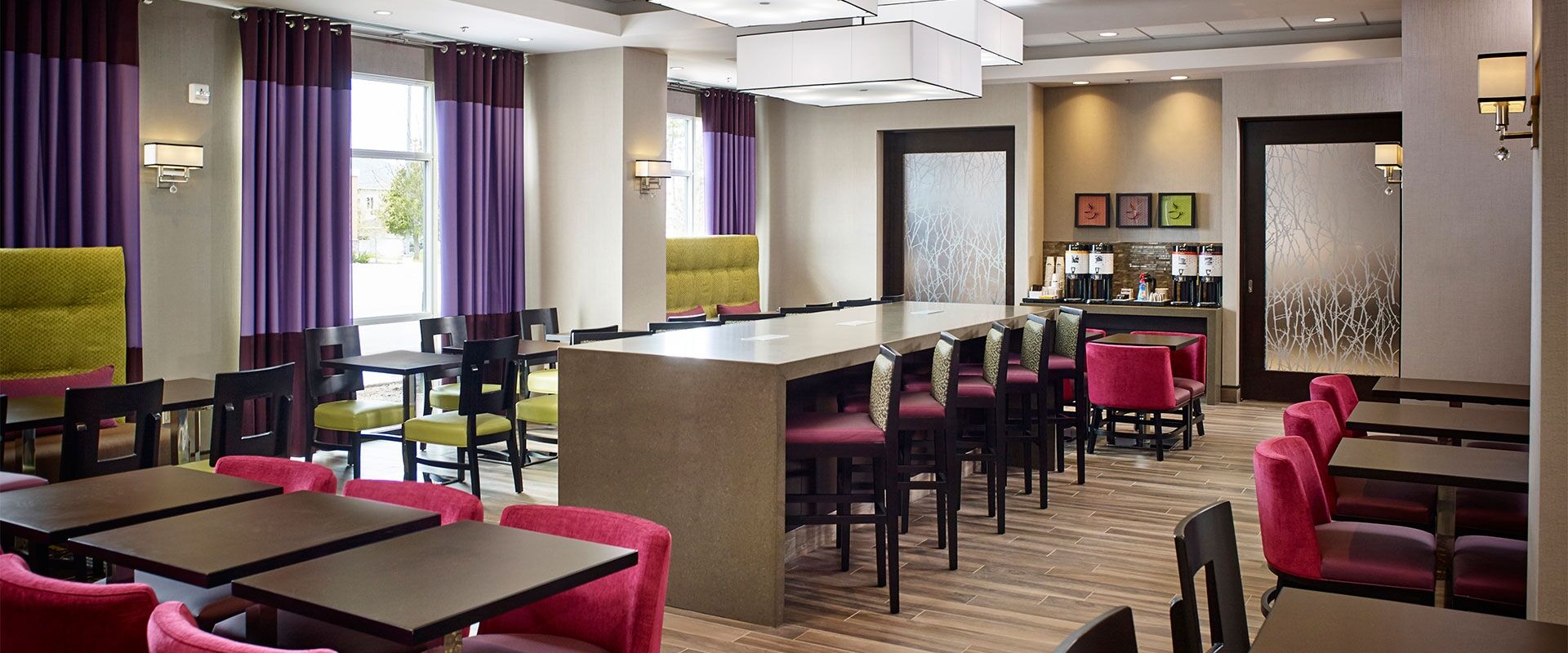 Hampton Inn By Hilton Timmins Bagian luar foto